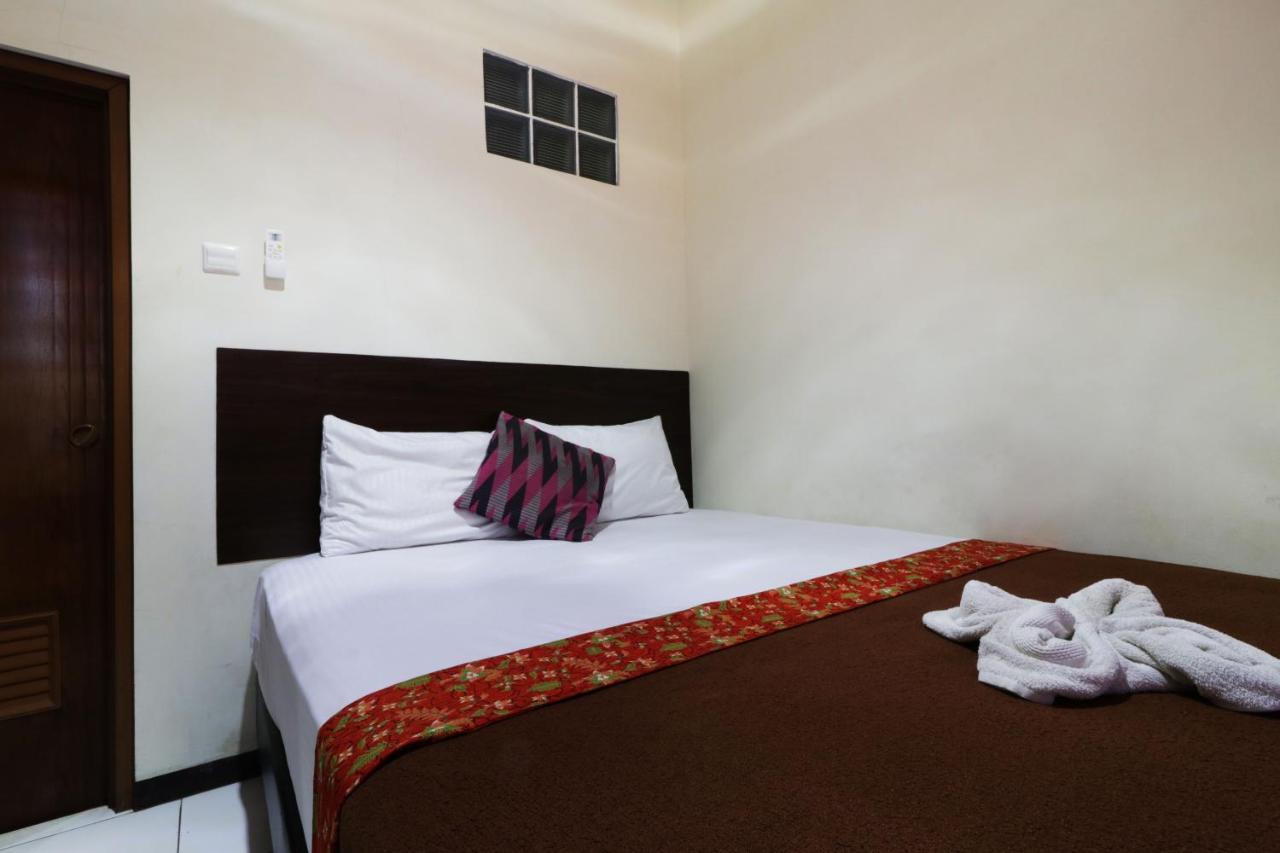 Bantal Guling Pasar Baru Hotel Bandung Ngoại thất bức ảnh