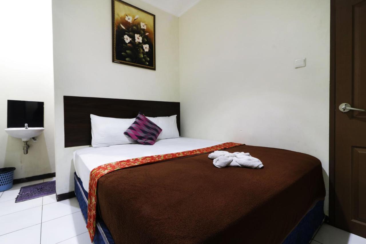 Bantal Guling Pasar Baru Hotel Bandung Ngoại thất bức ảnh