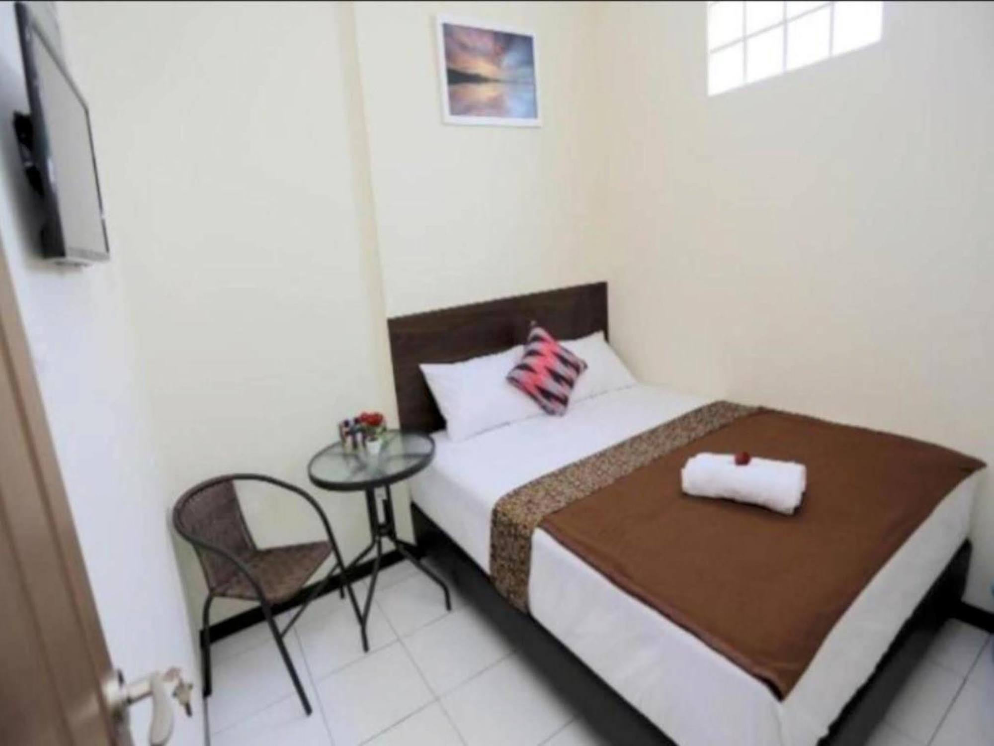 Bantal Guling Pasar Baru Hotel Bandung Ngoại thất bức ảnh