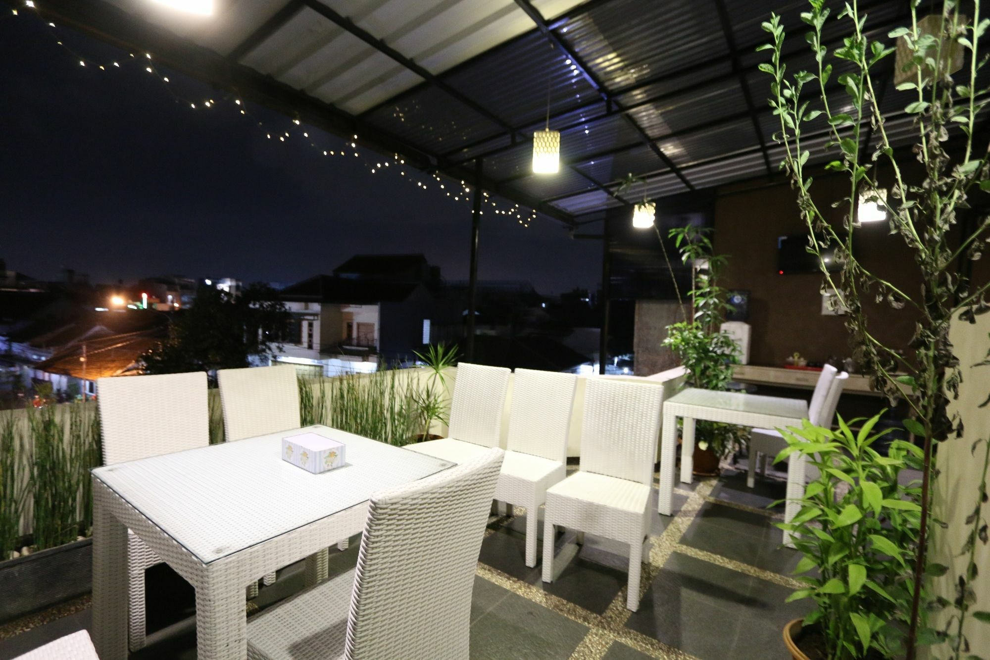 Bantal Guling Pasar Baru Hotel Bandung Ngoại thất bức ảnh