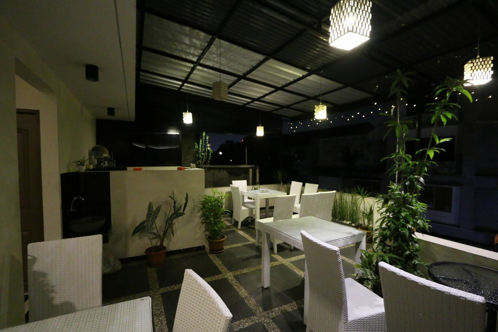 Bantal Guling Pasar Baru Hotel Bandung Ngoại thất bức ảnh